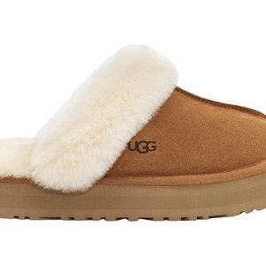 UGG Disquette size 7 slippers